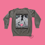 delulu avenue pullover