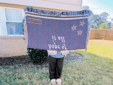 the cardigan woven blanket