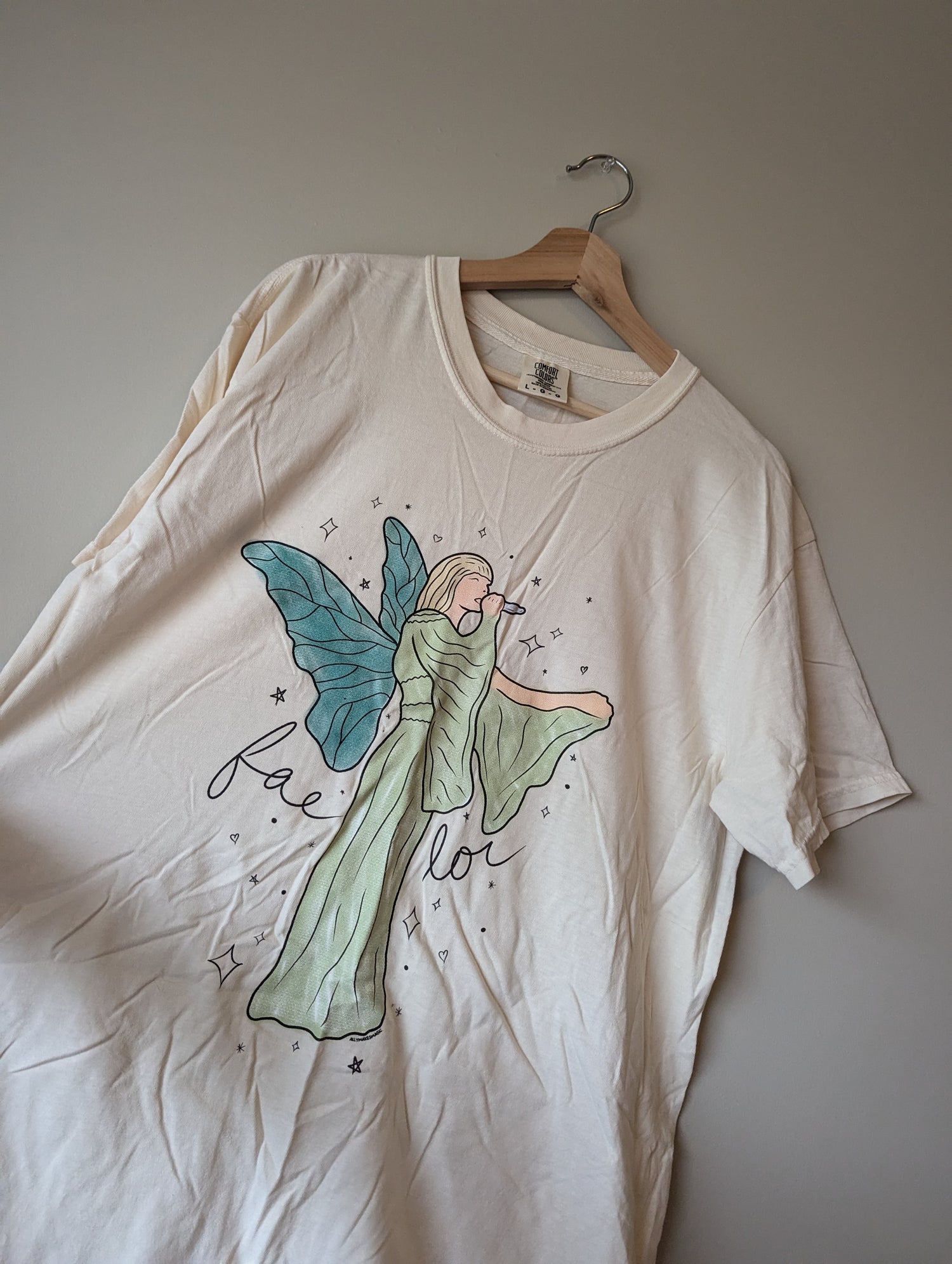 (L) fae-lor tee *sample sale*