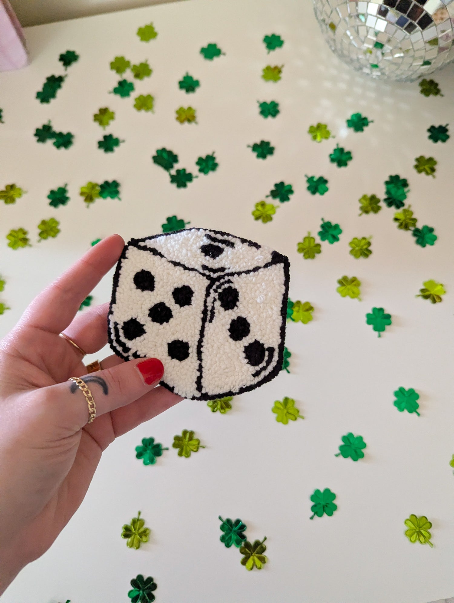 dilly dally dice mug rug