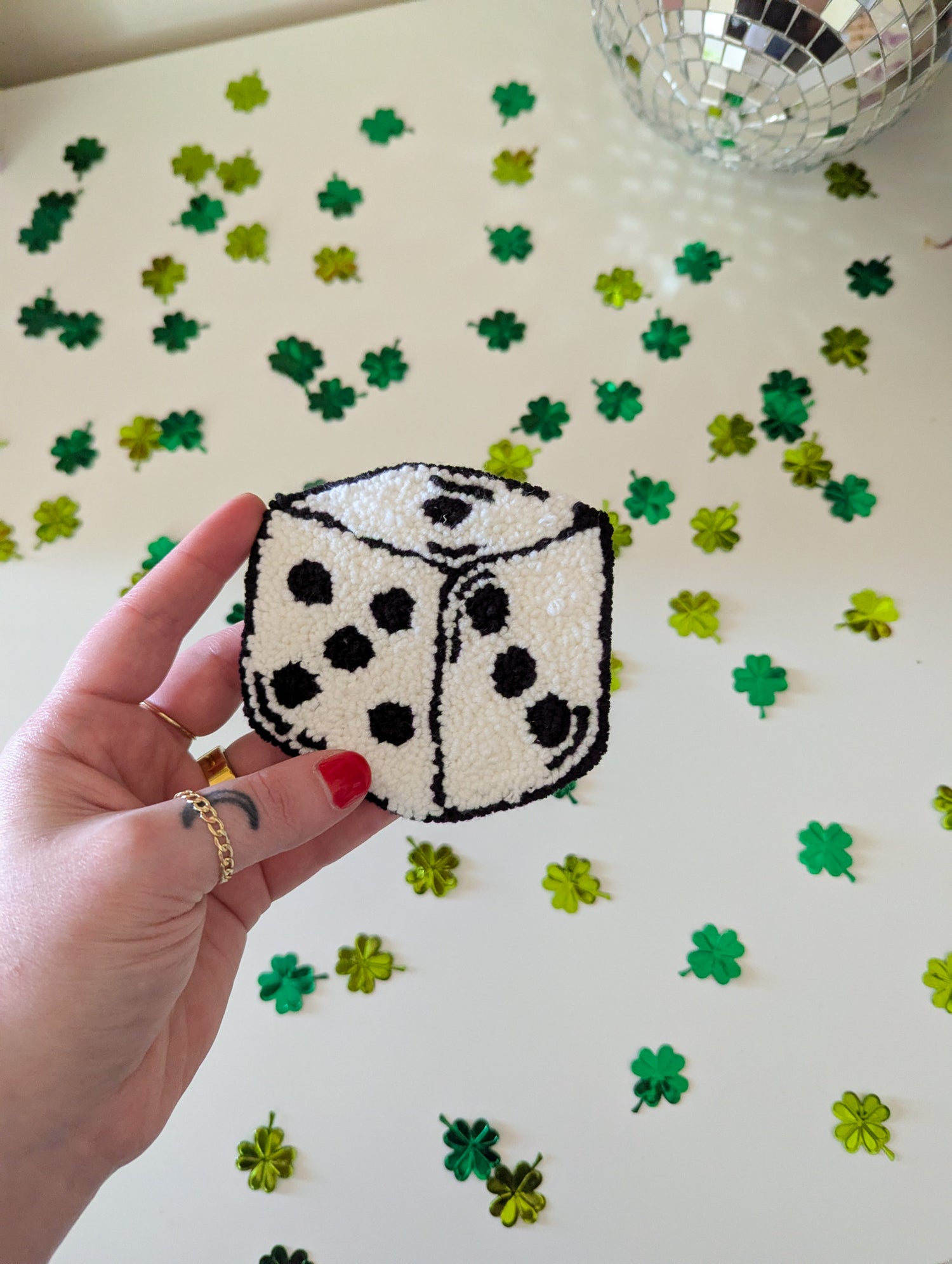 dilly dally dice mug rug