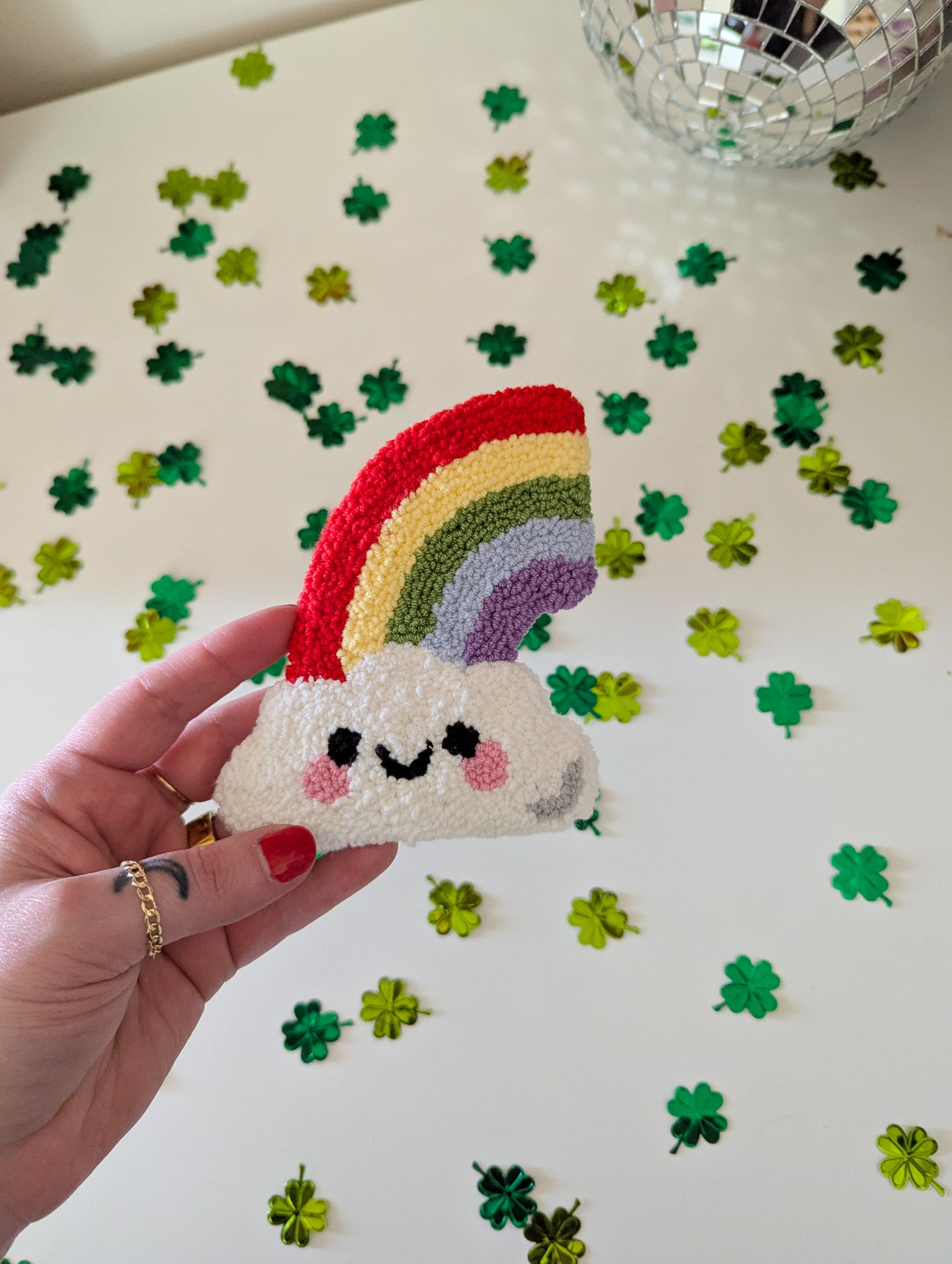 over the rainbow mug rug