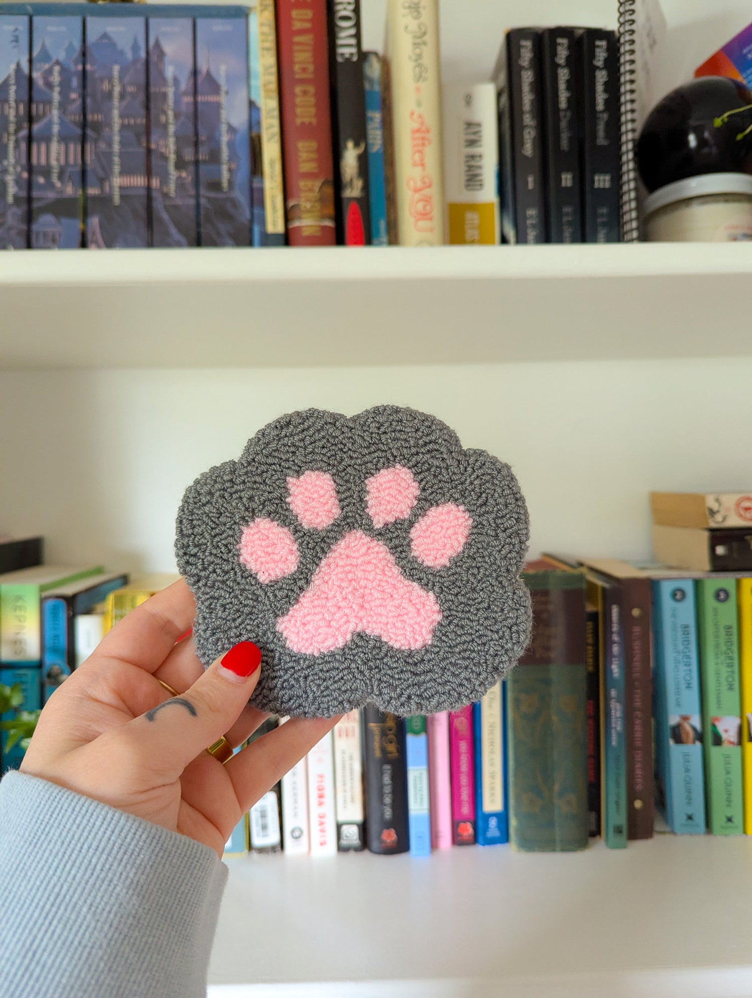 toe beans mug rug