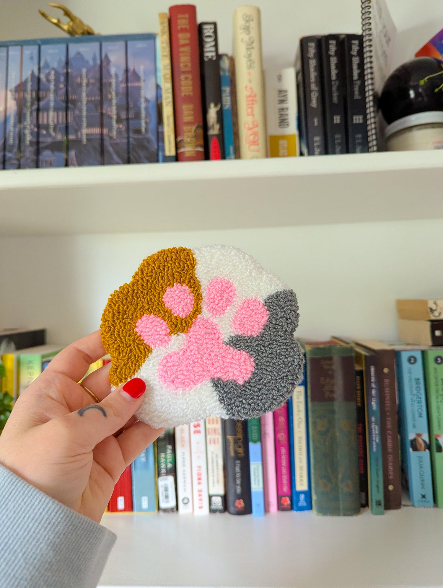 toe beans mug rug