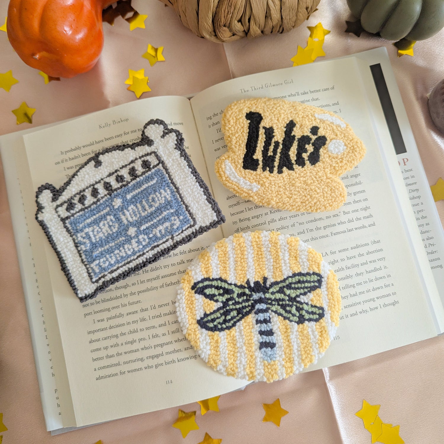 stars hollow mug rugs