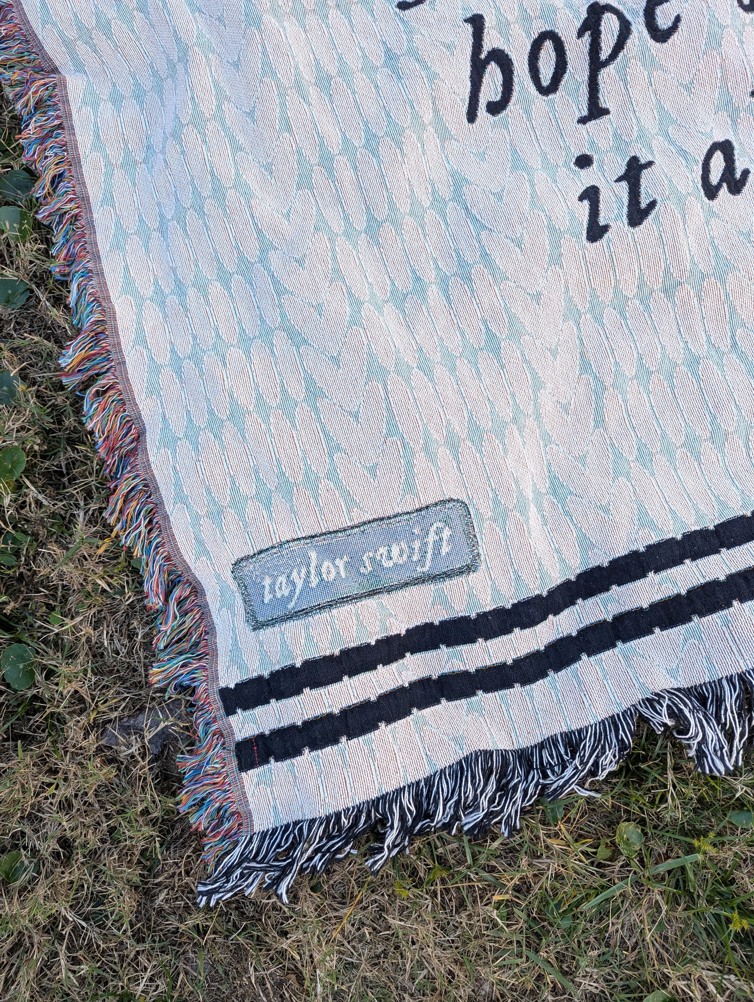 the cardigan woven blanket