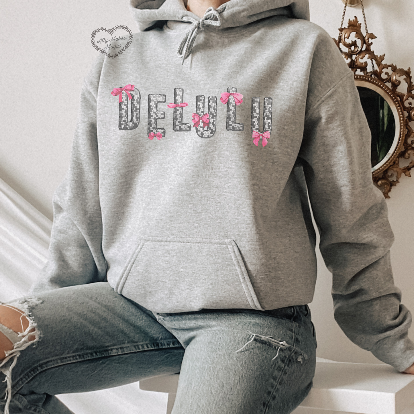 delulu hoodie