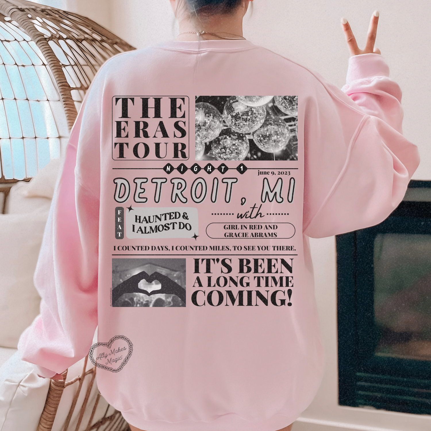 detroit night 1 sweater | gildan *custom*