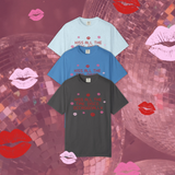 kiss (allthetime) tee
