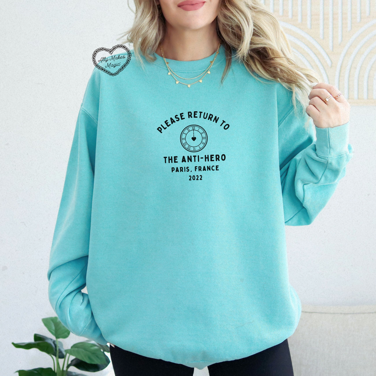 return to taylor: midnights crewneck